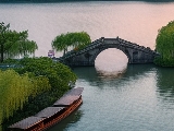 輪播圖片