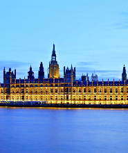 聖保羅大教堂＆倫敦塔之旅（含遊船）