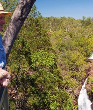 達爾文利奇菲爾德國家公園瀑布一日遊