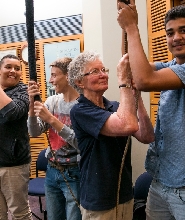 伯斯天鵝鐘塔導覽＆敲鐘體驗