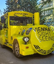 維也納美泉宮全景火車觀光遊