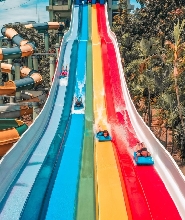 拉古納 Splash Island 水上樂園門票