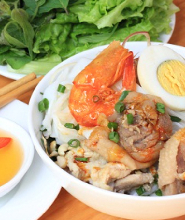 峴港Tran餐廳越南特色菜用餐體驗