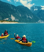 花蓮: 清水斷崖獨木舟・SUP體驗