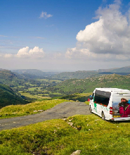 倫敦出發| 湖區鐵路之旅，享用奶油茶與遊船體驗