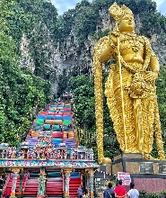 吉隆坡郊區巴圖石窟半日遊