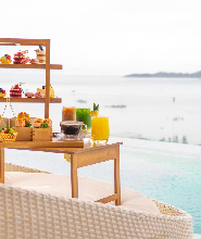 芭達雅 Akara Hotel 「Barracuda Sky Gala 屋頂酒吧」下午茶