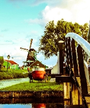 從阿姆斯特丹出發|桑斯安斯風車村、埃丹、沃倫丹和馬肯導覽遊