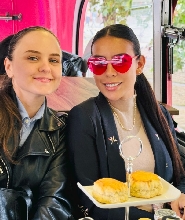 “再度啟程”倫敦下午茶巴士