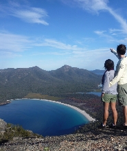 從荷巴特出發：酒杯灣與費爾德國家公園活力一日遊