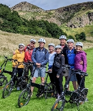 愛丁堡電動自行車之旅：隱藏的城堡、全景風光與故事