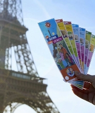 巴黎塞納河及其秘密兒童問答巡遊體驗