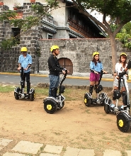 馬尼拉王城區白色騎士電動車導覽一日遊