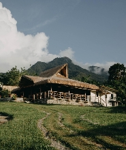 巴科羅出發伊拉亞高地度假村一日遊