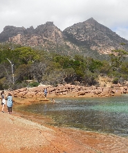朗塞斯頓| 酒杯灣與費爾德國家公園一日遊