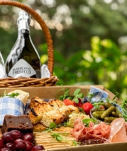 在 Domain 或英國皇家植物園享用義式鄉村野餐