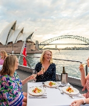 悉尼港自助午餐巡遊