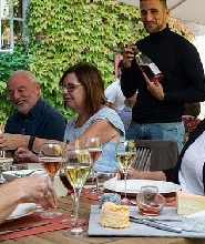 漢斯出發半日家庭種植者之旅，享用傳統午餐