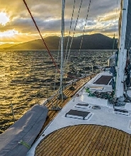 霍巴特過夜包船巡遊