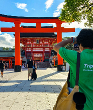 京都伏見稻荷大社小團徒步導覽遊