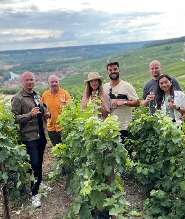 香檳酒窖參觀 & 品酒之旅（巴黎出發）