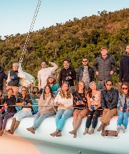 聖靈群島 Avatar Trimaran 雙體帆船包租 2 日遊