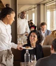 埃菲爾鐵塔Madame Brasserie午餐體驗（含優先入場）