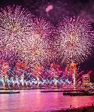 東京箱根熱海全日導覽遊