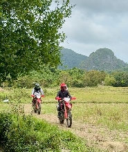 愛妮島高級騎手耐力賽之旅