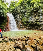 杜馬蓋地-巴倫西亞之旅：普朗巴託瀑布、溫泉、硫磺噴口