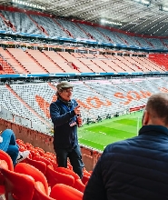 FC拜仁慕尼黑俱樂部和安聯球場導覽