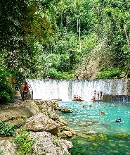 鯨鯊浮潛與卡瓦桑瀑布溪降探險之旅