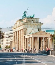 柏林東區大瘟疫戶外逃脫遊戲與徒步之旅