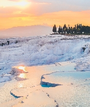 從安塔利亞出發的棉花堡 & 希拉波利斯小團旅行