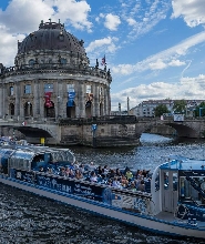 尼古拉區出發| 柏林歷史觀光遊船