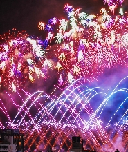 【東京/熱海出發】熱海海上花火大會&大室山/箱根神社一日遊