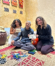 與在地職人一起體驗寧平傳統刺繡工作坊