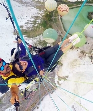 棉花堡石灰華特色滑翔傘