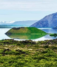 米湖、瀑布、温泉及火山之旅（從阿克雷裏出發）