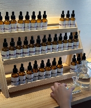 探索您的專屬香氛——濟州香水工坊