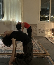 首爾經典哈達瑜伽和普洱茶談話體驗