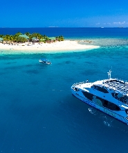 斐濟南海洋島遊船一日遊