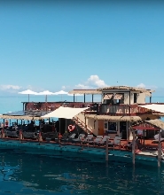 斐濟第七天堂（Seventh Heaven）漂浮屋體驗