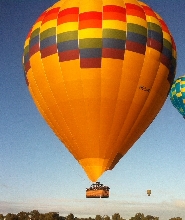 埃文谷國家公園日出熱氣球飛行體驗（平日）
