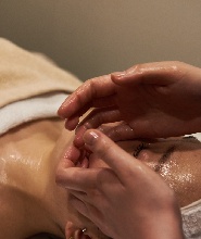 美學空間潮流韓妝護膚體驗 | 江南區首爾