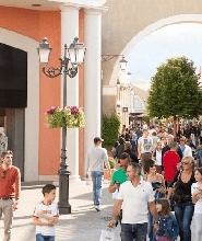 羅馬市中心—卡斯特羅馬諾MG名品奧特萊斯巴士接送服務