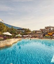 杜拜瘋狂河道水上樂園門票