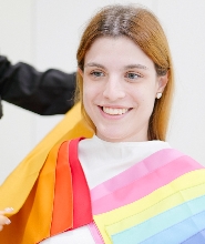 在明洞首爾進行個人色彩分析化妝