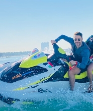 杜拜阿拉伯塔水上摩托車體驗（含媒體服務及點心）