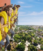 巴塞羅那出發| 冒險港主題公園含／不含法拉利主題公園一日遊